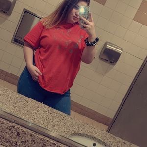 Meet your Posher, Ashlee